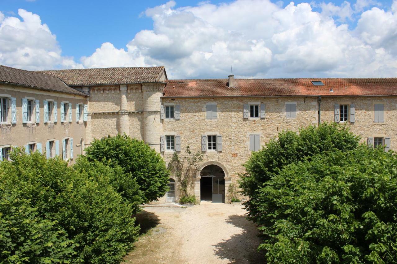 L'Hostellerie Du Couvent Vaylats Bagian luar foto